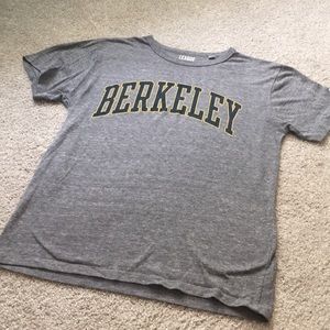 Medium UC Berkeley Cal T shirt